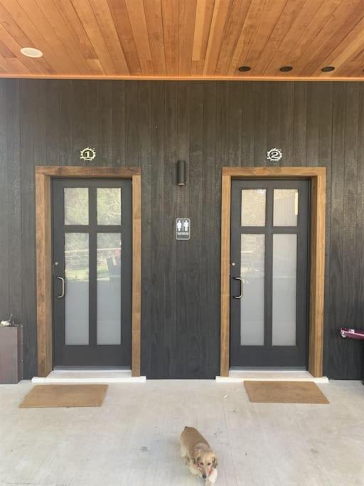 Hotel 12 Fires Luxury Glamping With Heating #1 Johnson City Esterno foto